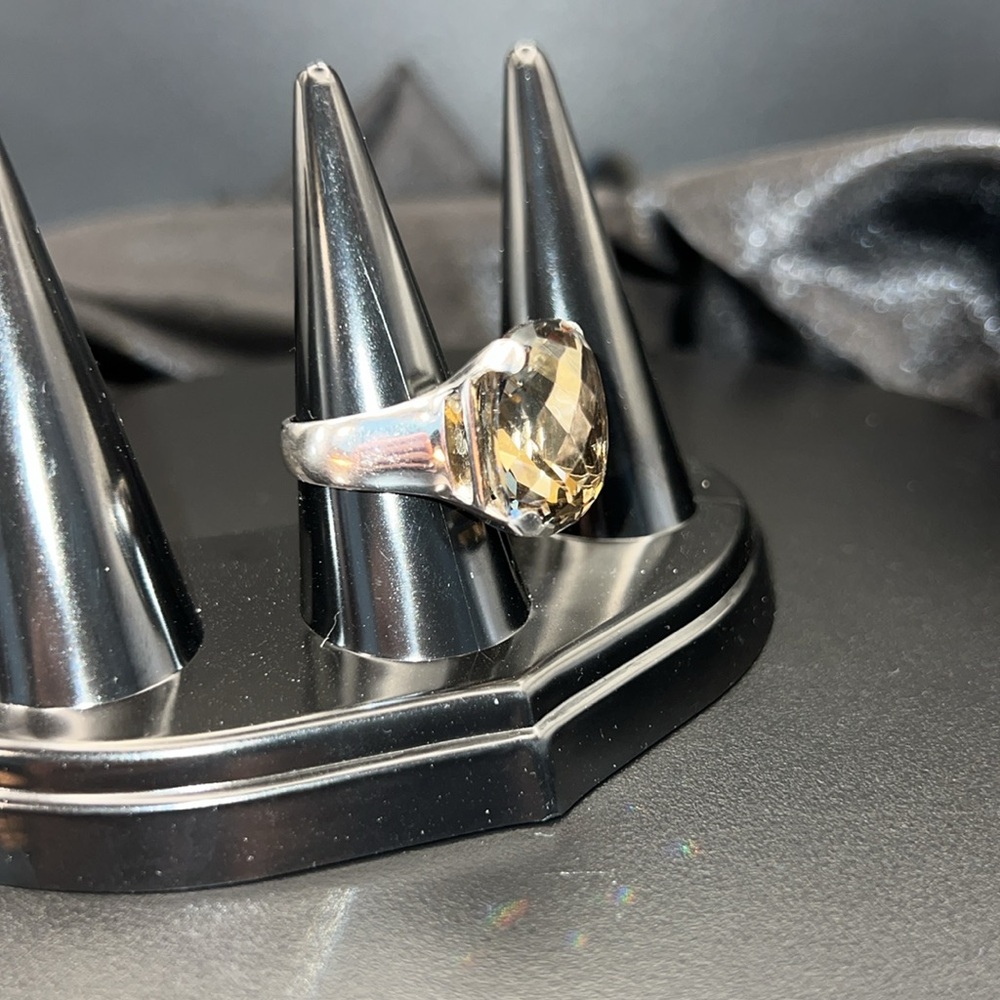 AUTHENTIC Swarovski Vintage Cushion-cut Cocktail Ring, Crystal EUC ✨RARE✨ - Picture 14 of 16